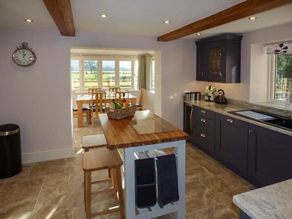 Rose Cottage Winforton Екстериор снимка