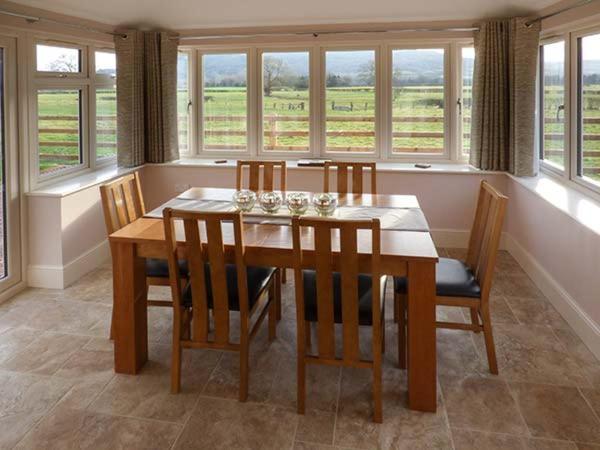 Rose Cottage Winforton Екстериор снимка